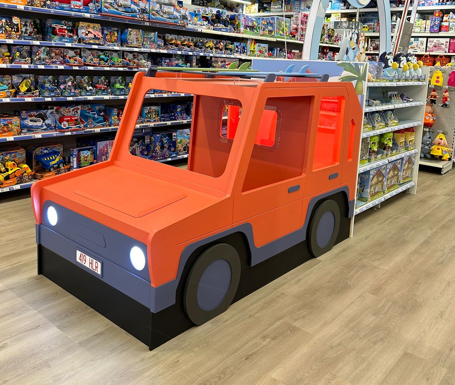 PA group speelgoedauto